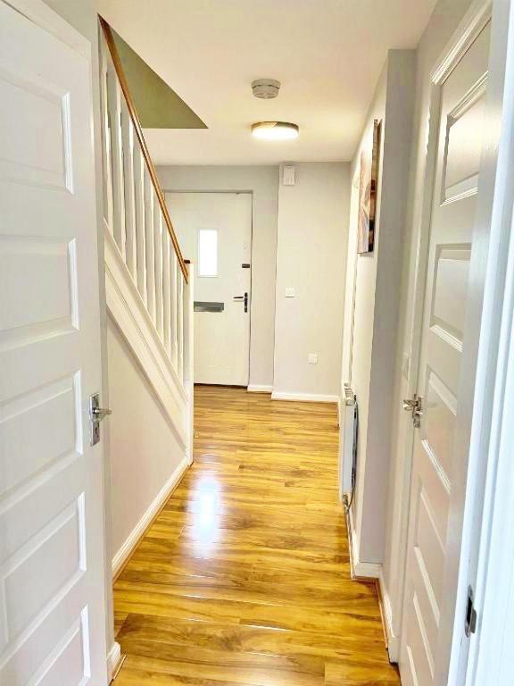 3 Bed House With Parking Near Airport Βίλα Εδιμβούργο Εξωτερικό φωτογραφία