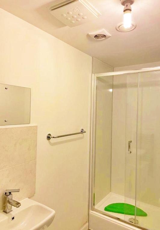 3 Bed House With Parking Near Airport Βίλα Εδιμβούργο Εξωτερικό φωτογραφία